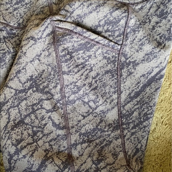 All In Motion High-Rise 7/8 Legging Size XS - Picture 6 of 7